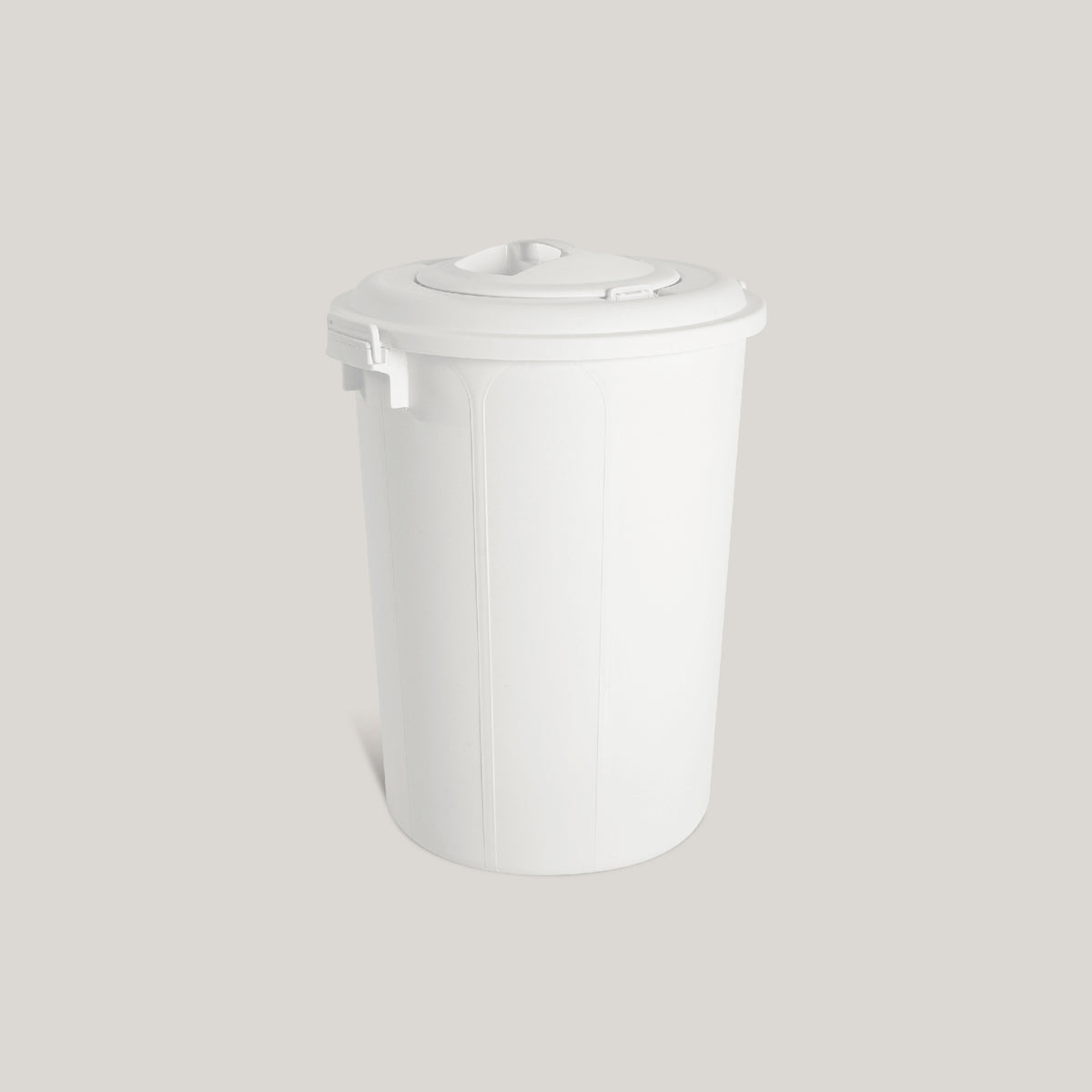 GOLDEN CUP ถังอเนกประสงค์ ถังใส่น้ำ ถังใส่ของ ( AG130 LB ) ความจุ 30 แกลลอน เกรดA