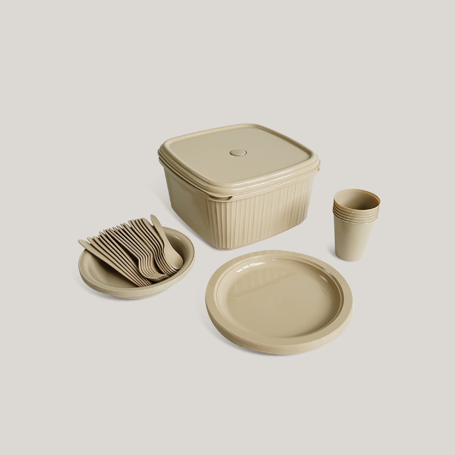กล่องข้าวปิคนิค ชุดปิคนิค จานชามแคมป์ปิ้ง New Product "PICNIC SET" Camping Collection Set 37 Pcs.
