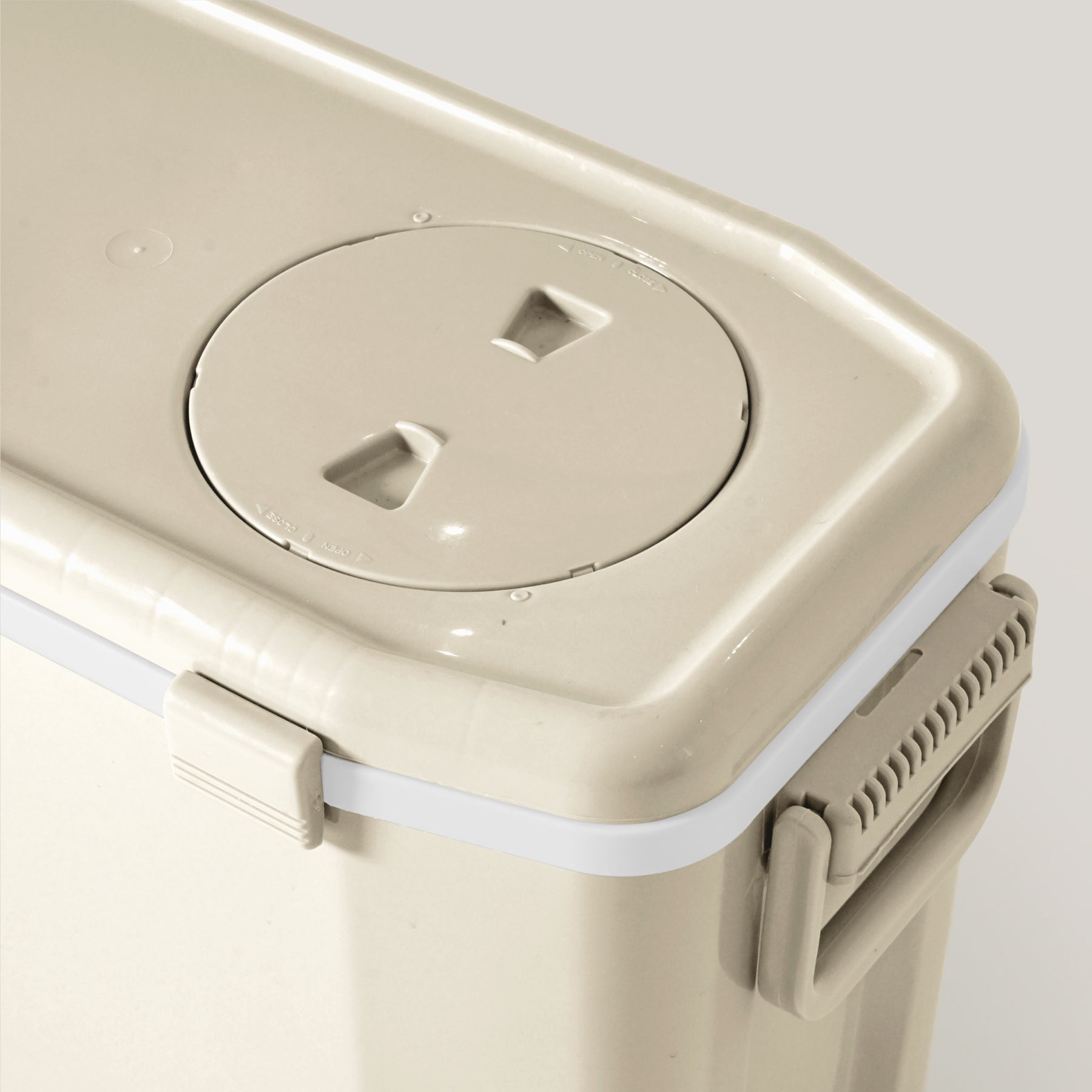 EVEREST Camping Collection Cooler Box 55 Liters AG994